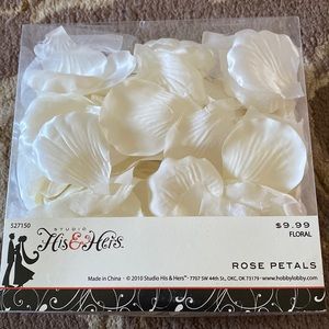 SILK Rose Petals